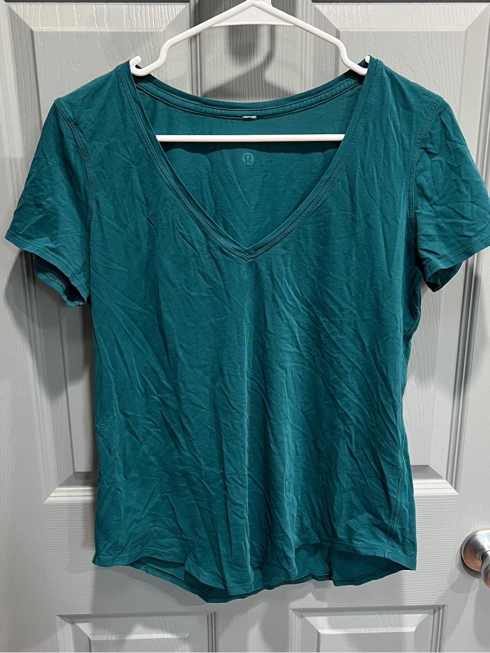 lululemon athletica Teal V-Neck Short Sleeve Tee